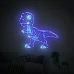 Neon-Wandleuchte Dinosaurier in seiner blauen Version, eingeschaltet und auf schwarzem Hintergrund.